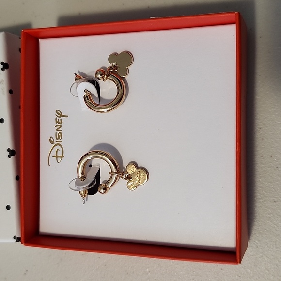 NIB Women's/Girls Goldtone Hoop Disney Mickey Mouse Earrings - Picture 2 of 5